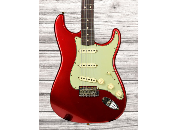 Fender Custom Shop Guitarra elétrica/guitarras formato ST Fender Custom Shop Limited Edition 63 Stratocaster Journeyman Candy Apple Red<b>Made in USA</b> Corpo: Alder Braço: Rift Sawn Maple <b>Perfil do braço: 60 Style Oval